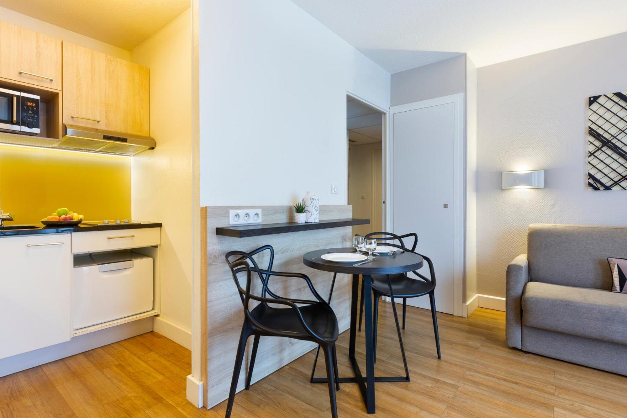 Aparthotel Citadines Tour Eiffel Paryż Zewnętrze zdjęcie