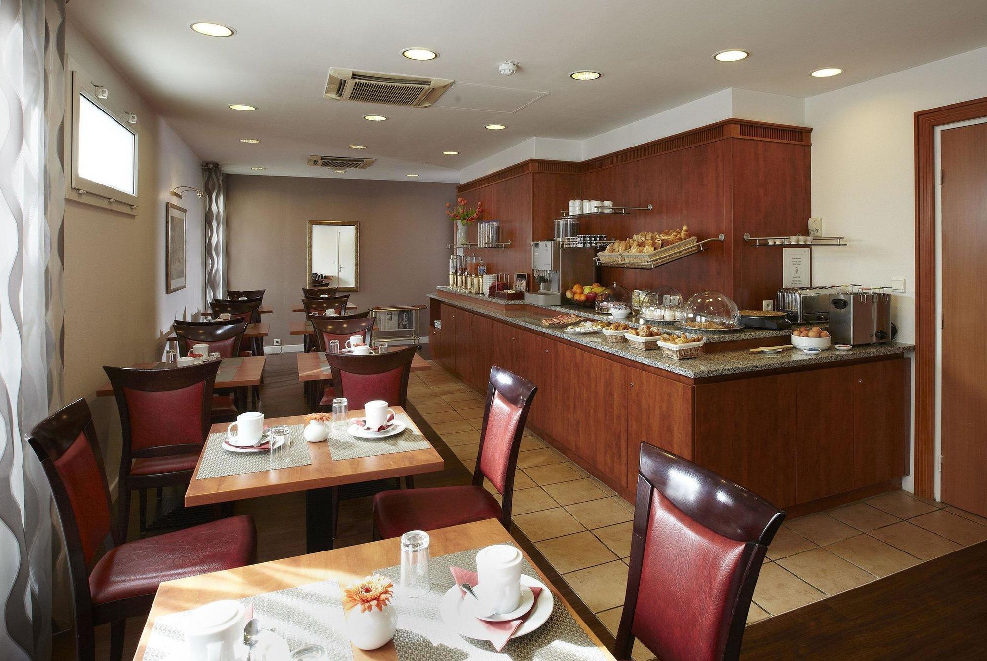 Aparthotel Citadines Tour Eiffel Paryż Zewnętrze zdjęcie